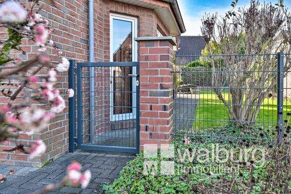 7 Grundstück eingefriedet