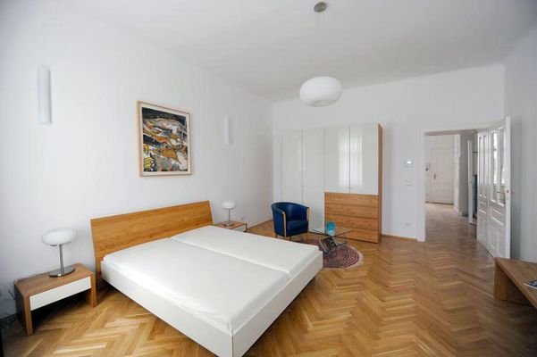 Wohn-/Schlafraum / bed sitting room