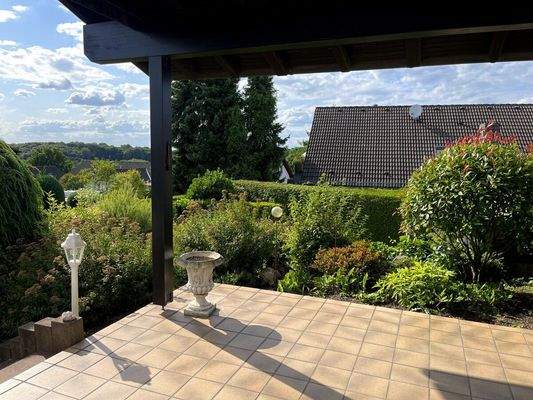 Blick ins Grüne.jpg