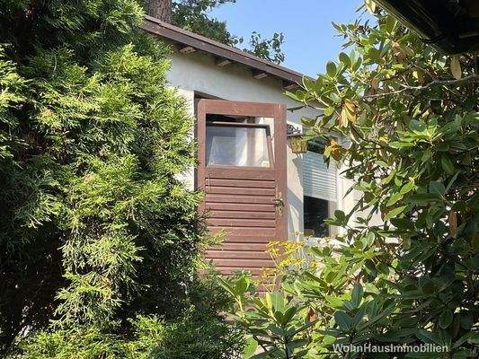 Die Nebengebäude laden zum Werken ein