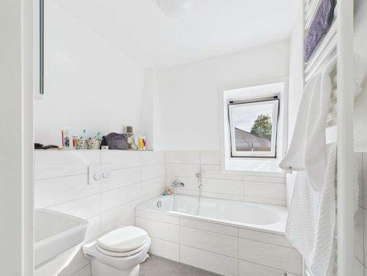 Badezimmer - Lütt Immobilien - Malente