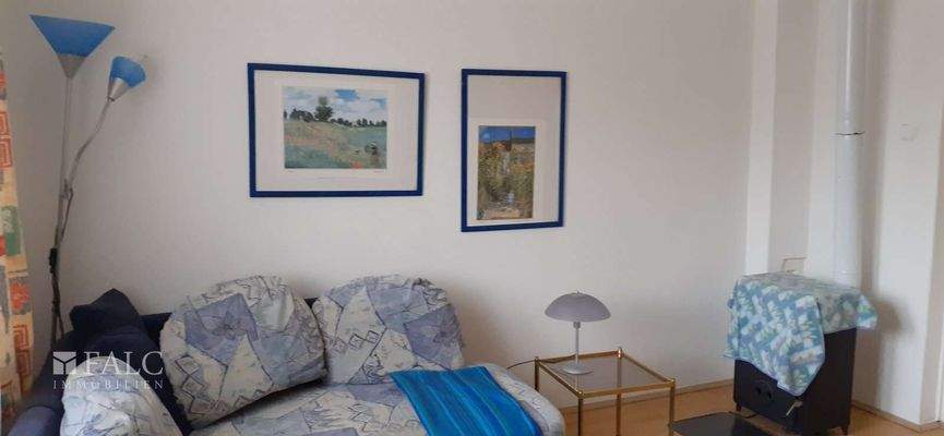 CM1407 auswandern-ungarn-Wohnzimmer