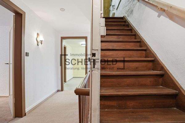 Treppenaufgang zum Dachboden