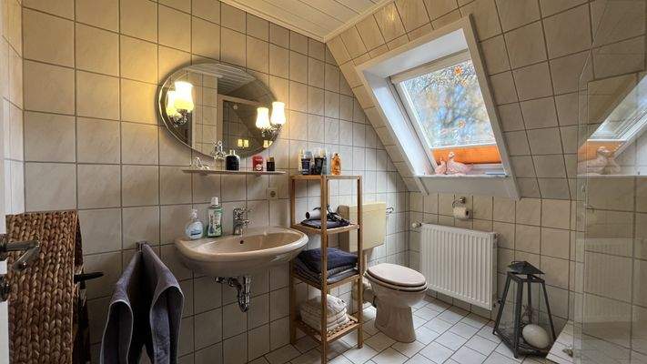 Badezimmer Dachgeschoss