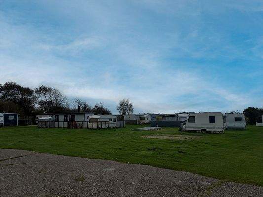 ... Dauercamper oder ...