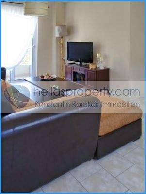 4b4585ba09a647beab9c4ee1ad379f4d-original