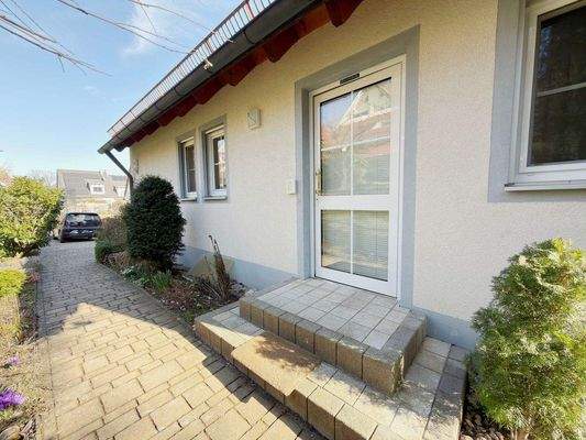 Außenansicht Eingangsbereich 