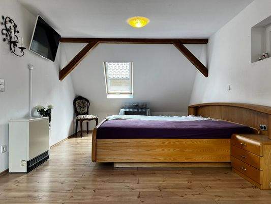 576 - eines der Schlafzimmer