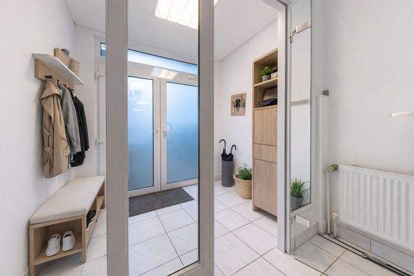 Eingang Musterbeispiel