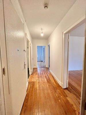 Flur mit viel Stauraum