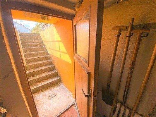 Untergeschoss - Keller - Zugang Garten 