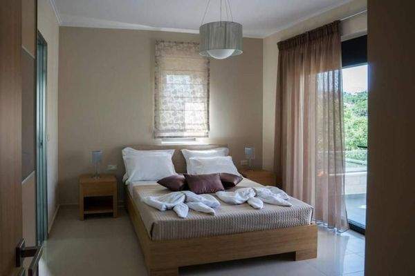 Kreta - Steinvilla mit Pool in Almyrida zu verkaufen