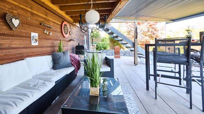 überdachte Terrasse