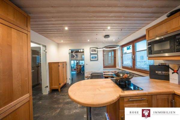 Küche und Essbereich