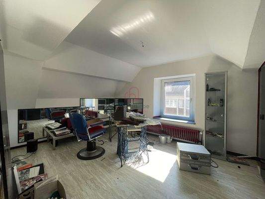 Zimmer in Wohnung 1. OG - Vorderhaus