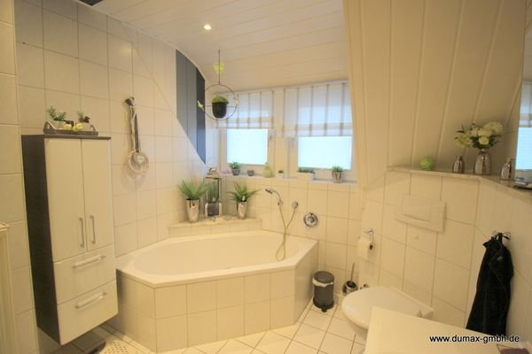 Badezimmer (4)
