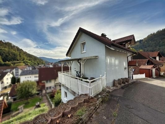 Haus (kleiner Carport)