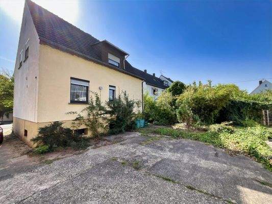 Rückansicht mit Hof