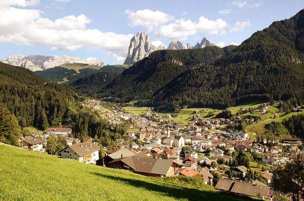 Secret Sale: Modernes Chalet auf drei Ebenen in St. Ulrich/Gröden - Südtirol