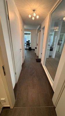 Flurgang Küche Büros.jpg