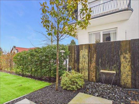 Patio mit Wasserspiel