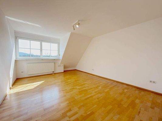 Arbeitszimmer/Kinderzimmer 1.OG