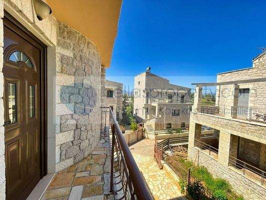 img_e495c9da-51cd-4d15-89a9-b8c1d5684f81