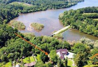 Lage des Grundstücks am See