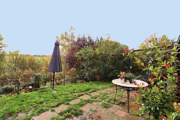 Terrasse mit Blick ins Grüne