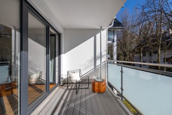 Sonnige Südwest-Loggia