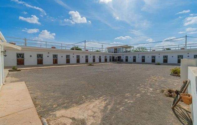 69e9d725-a2aa-4ba4-bdfb-1a8147f6eea3