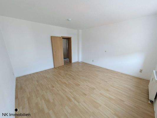 Wohn- und Schlafzimmer