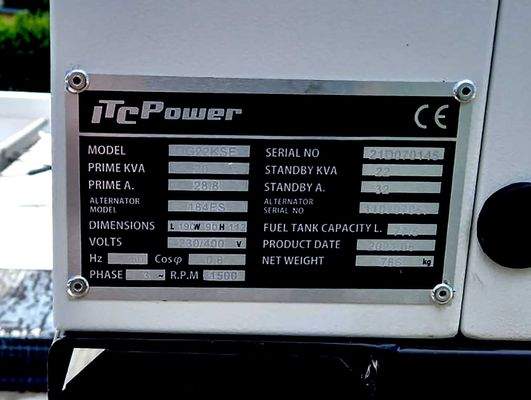 Hausboot Typenschild Dieselgenerator.jpg