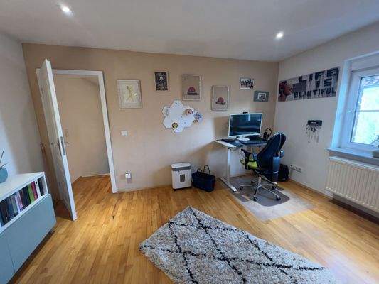 Schlafzimmer 3 / Büro 