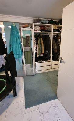 Ankleidebereich / Waschraum im
Untergeschoss