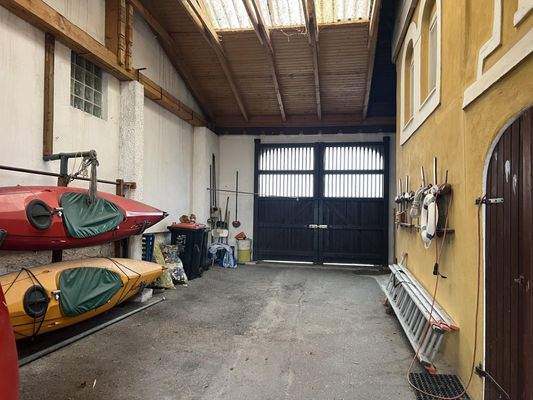 Hofeinfahrt komplett überdacht