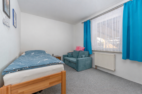 Zimmer 3 durch KI verschönert