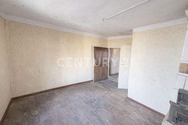 WE2 Erdgeschoss Raum3 rechts1