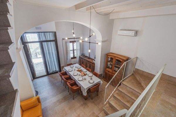 BHHS-BAL-0619 Stadthaus mit gültiger Hotellizenz zum Verkauf in Sóller, Mallorca