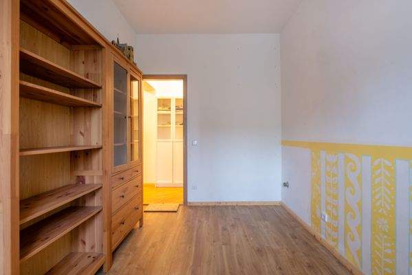 Arbeits/Kinderzimmer 2