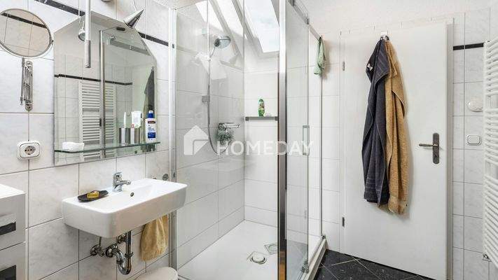 1. OG Badezimmer 2 1