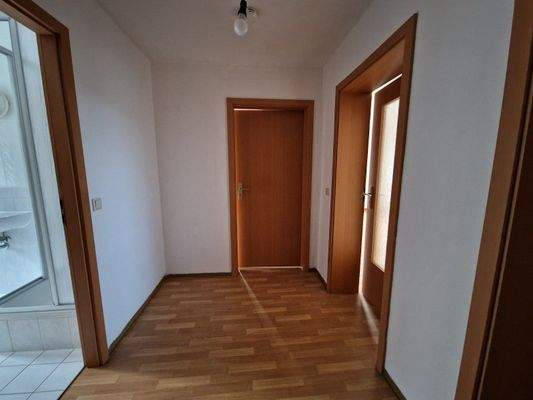 Eingangsbereich vor Instandsetzung