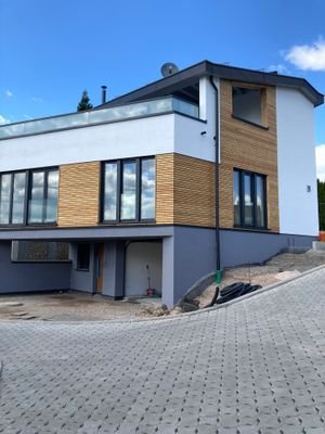 Aussenansicht Mai 2025
