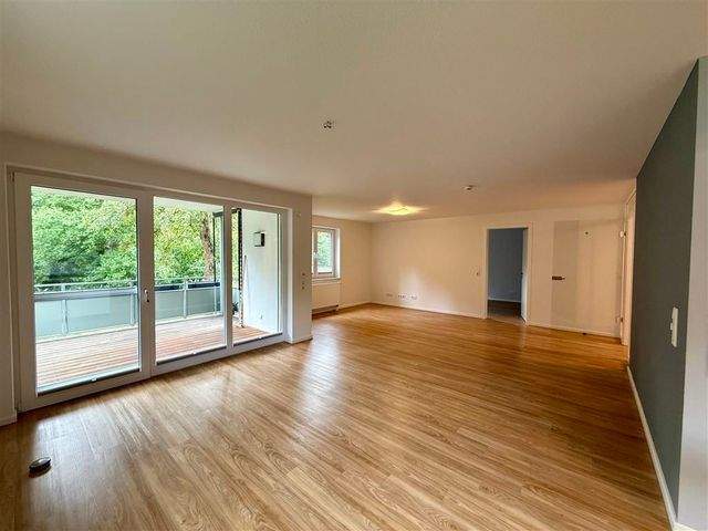 Moderne 4-Zimmer-Wohnung mit großzügigem Balkon und TG-Stellplatz // Schulenhof, Molfsee - Foto 1
