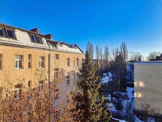 Ausblick Wohnzimmer und Küche