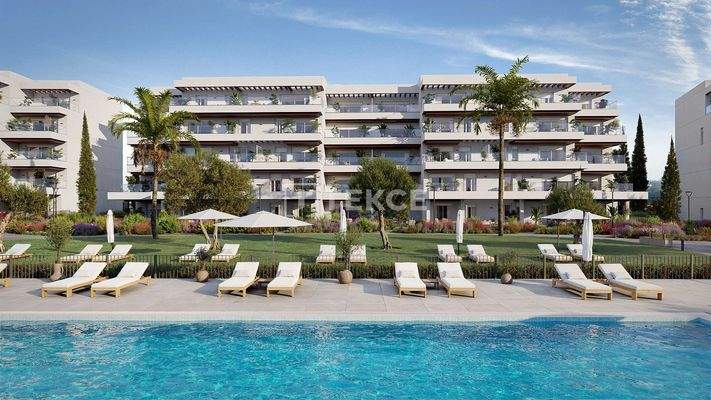 Apartments with a Pool Near the Sea in El Verger Alicante