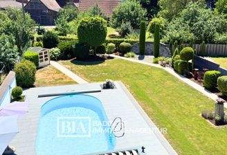 Wohlfühloase - riesiger Garten mit Poolbereich
