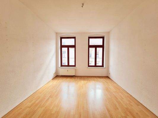 Wohn- & Schlafzimmer 2