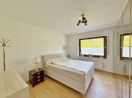 Anbau / EG-Wohnung / Schlafzimmer