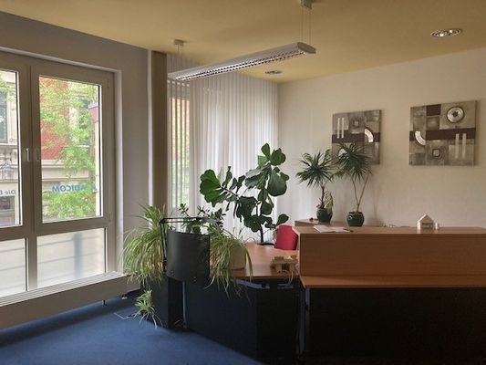 Büro.jpg
